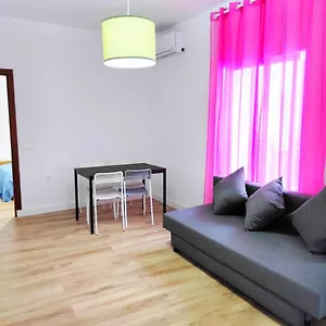 https://apartamento-plaza-de-los-monos.es-andalucia.com