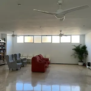 https://magnfico-apartamento-en-la-carihuela-torremolino.es-andalucia.com